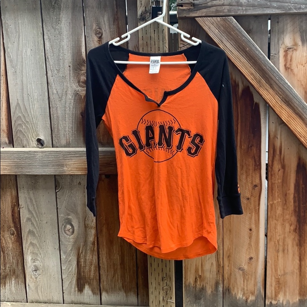 VS PINK Giants TShirt